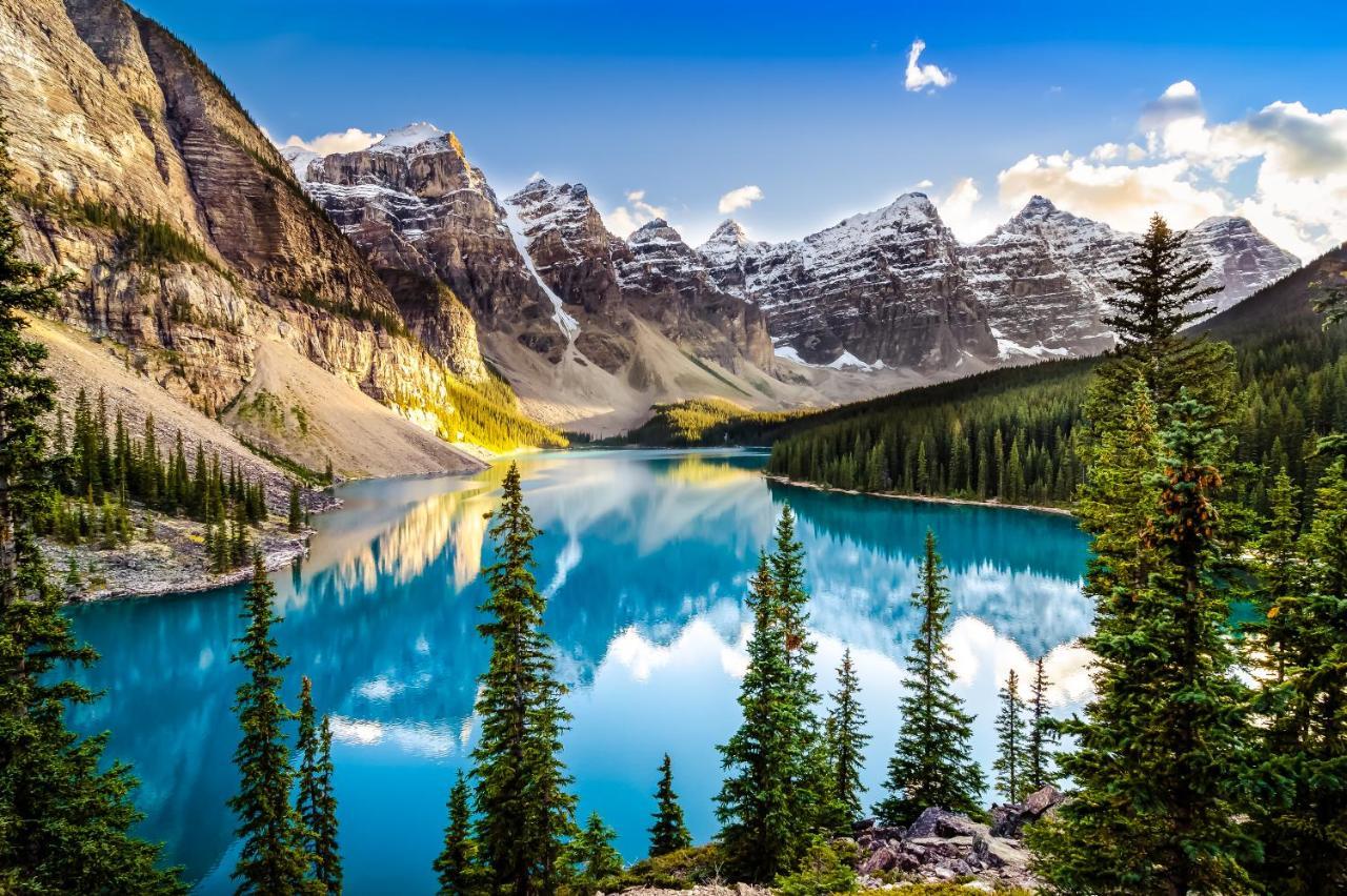 Spectacular Mountain View Corner Unit Pool Hot Tub Park Pass Appartamento Canmore Esterno foto